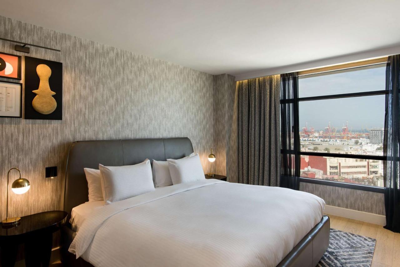 Radisson Blu Hotel Casablanca City Center Exteriér fotografie A bedroom at the hotel